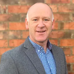 Csm Simon Moss Edit C 07cbef1131