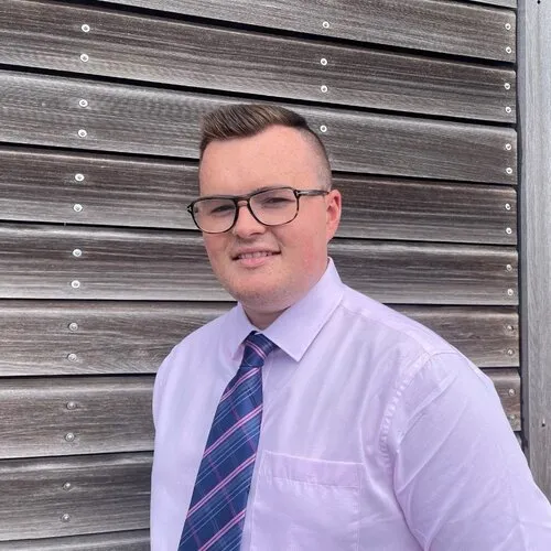 Csm Edward Coombes 2d020a8a76