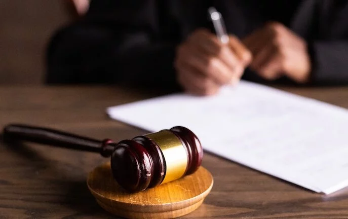 Csm Courtroom Bad Credit 82eeb56328