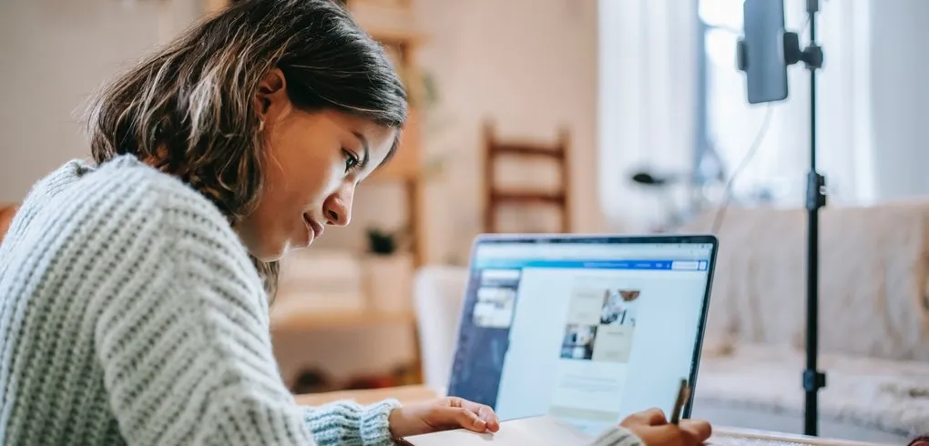 Imgi 23 Student Mort