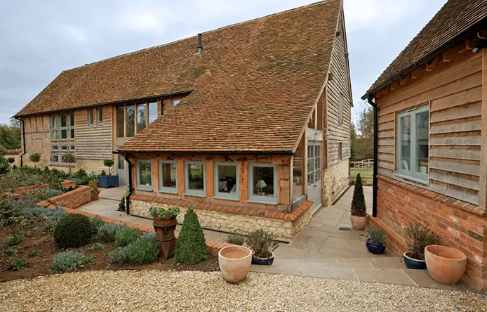 Imgi 6 House Barn 1